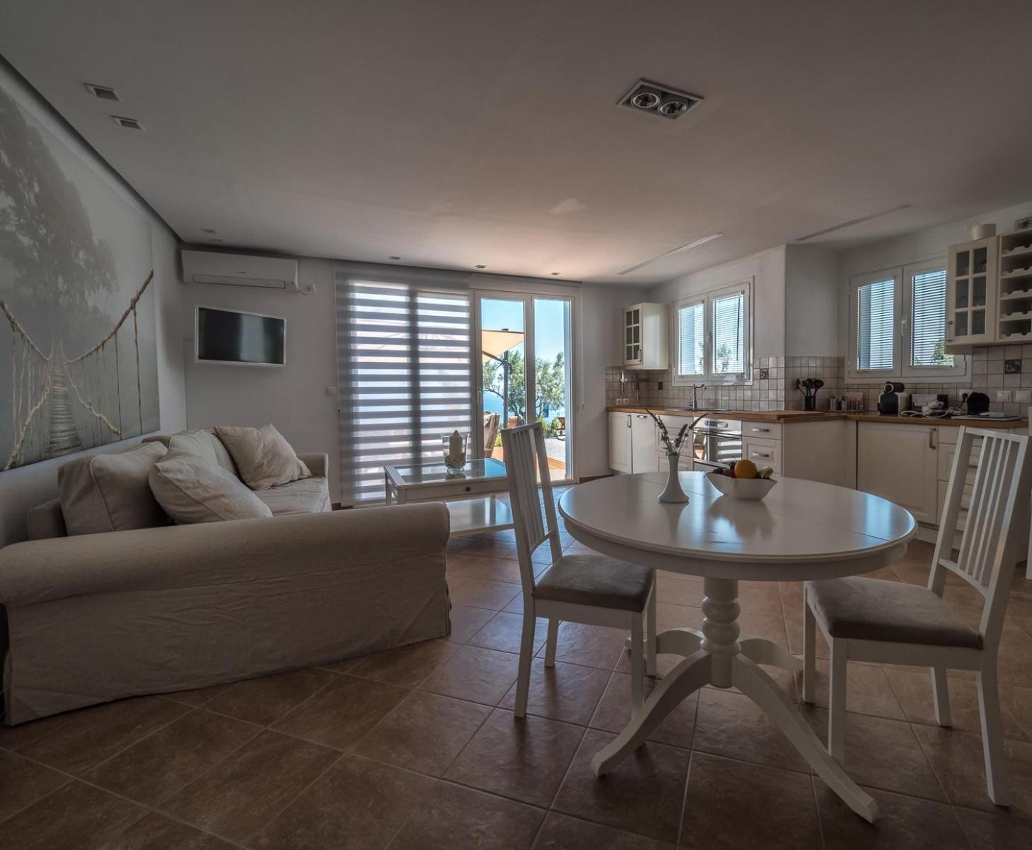 The Infinity 180 Luxury Suites Milia Exterior foto